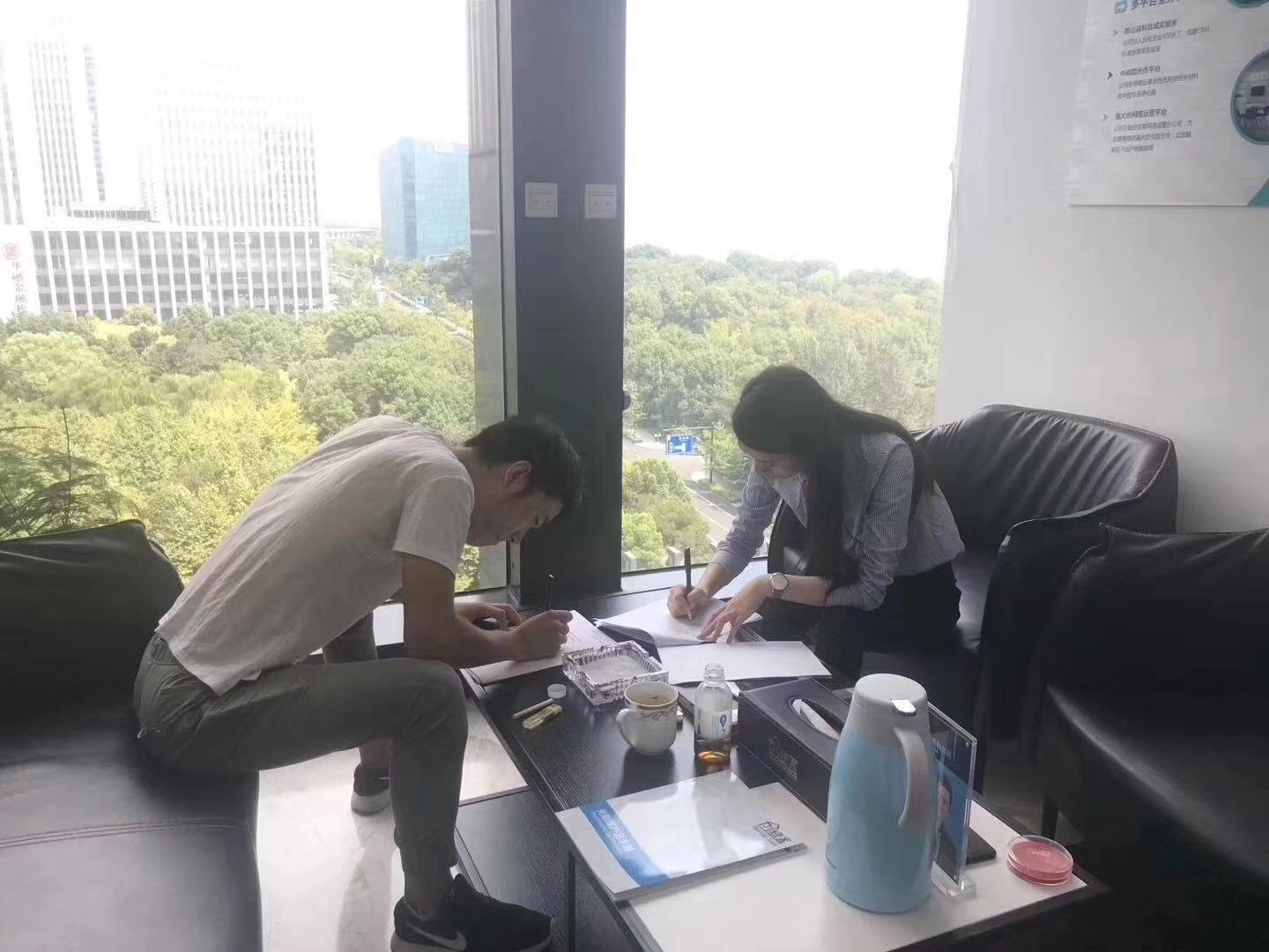 熱烈祝賀苗總簽約創綠家河南省市級代理！
