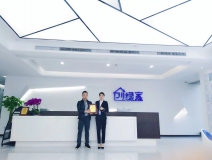 熱烈祝賀張總簽約創綠家重慶市區級代理！