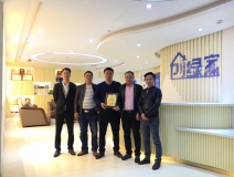 熱烈祝賀周總簽約創綠家鷹潭市區級代理！